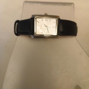 Boluva Vintage Black Leather Women's Wrist Watch Size 7